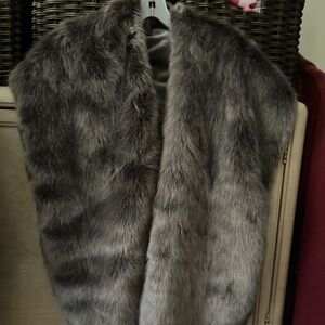 RESTORATION HARDWARE FAUX FUR LARGE WRAP OS
